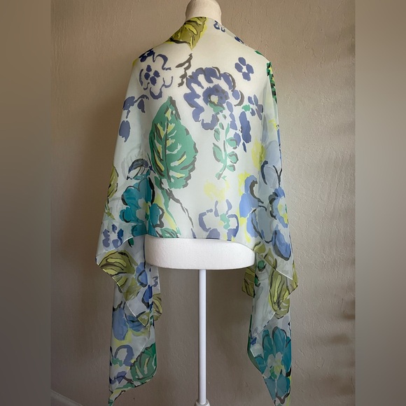 Chiffon floral scarf - Picture 3 of 8